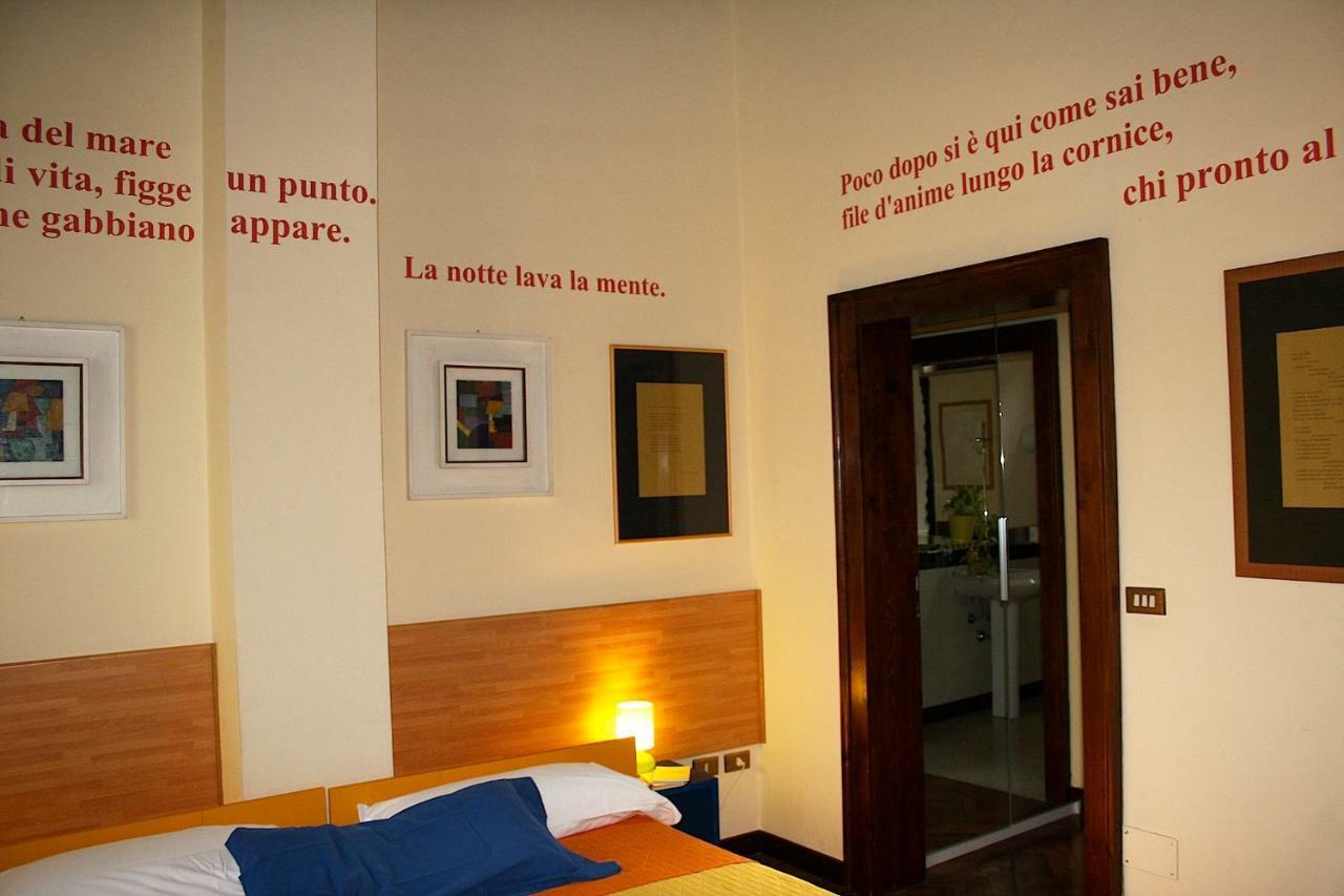 B&B Casa Dei Poeti Mântua Exterior foto