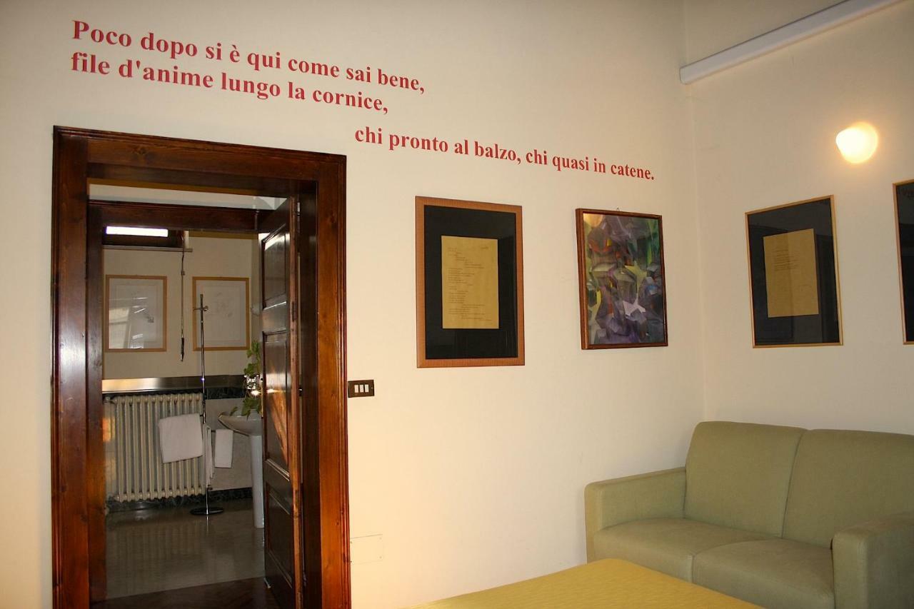 B&B Casa Dei Poeti Mântua Exterior foto