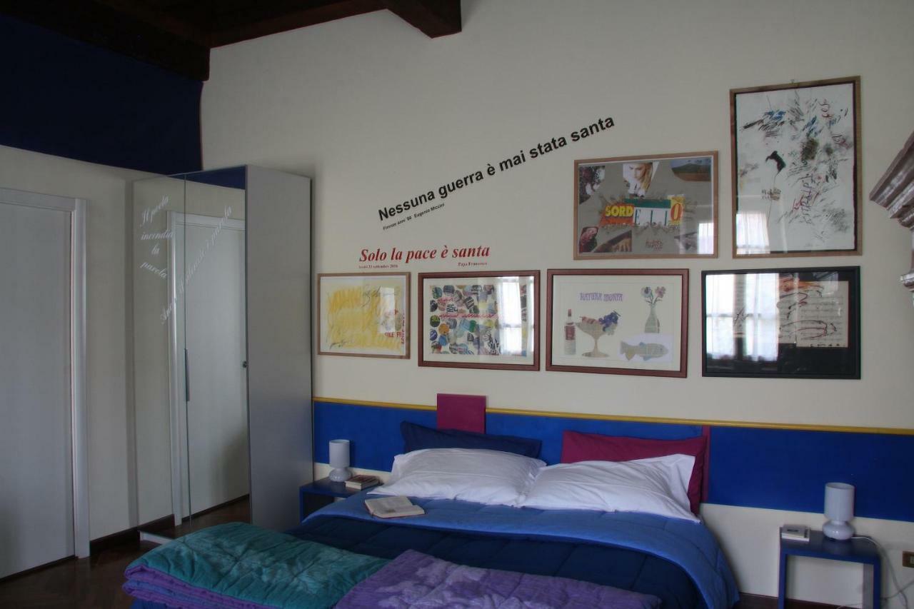 B&B Casa Dei Poeti Mântua Exterior foto